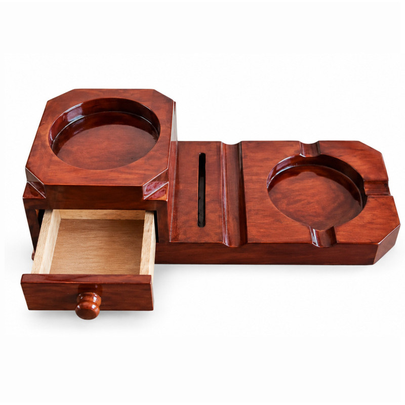 Cenicero premium de madera con portavasos, portapuros y cajón para guardar accesorios, cenicero barnizado. 100% madera de cedro.
